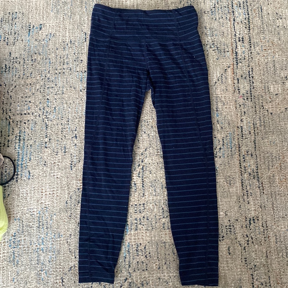 Athleta leggings, size small